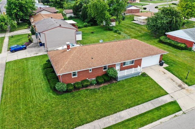 5607 Greencrest Drive, Dayton, OH 45432