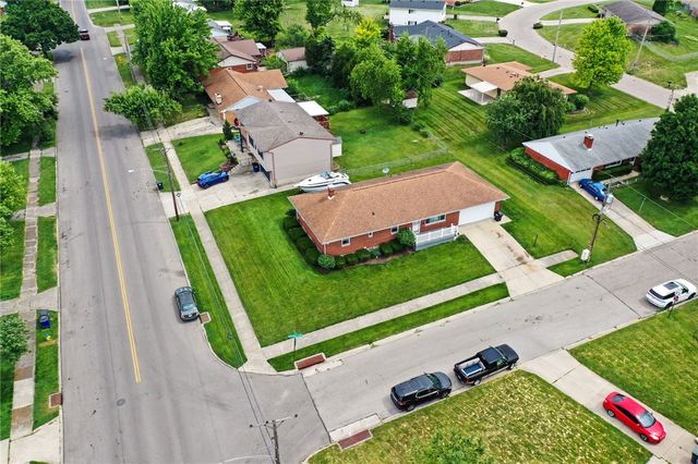 5607 Greencrest Drive, Dayton, OH 45432