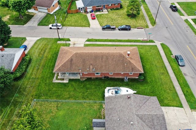 5607 Greencrest Drive, Dayton, OH 45432