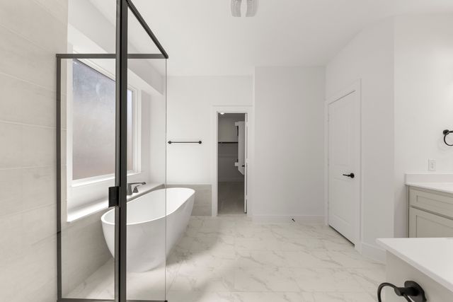 9617 Westchester Lane, Mesquite, TX 75126