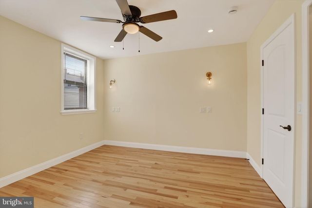 2915 W THOMPSON ST, Philadelphia, PA 19121