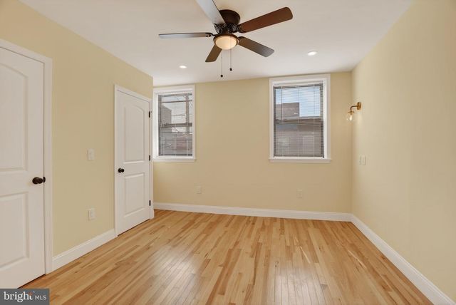 2915 W THOMPSON ST, Philadelphia, PA 19121