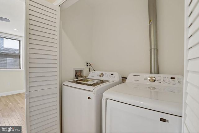 2915 W THOMPSON ST, Philadelphia, PA 19121