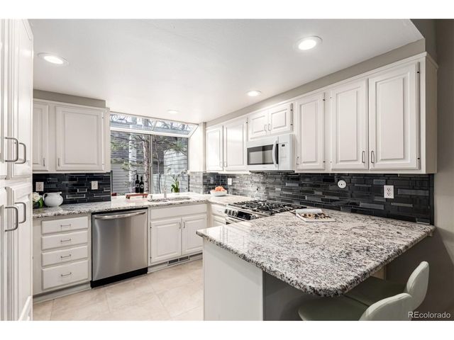 345 Harrison St, Denver, CO 80206