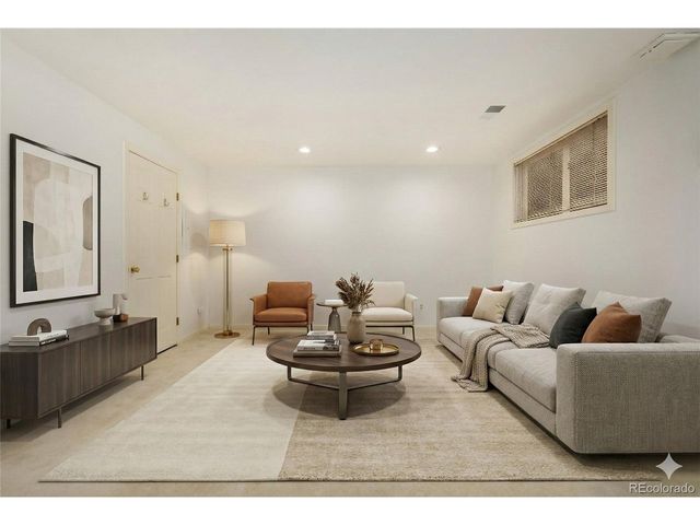 345 Harrison St, Denver, CO 80206