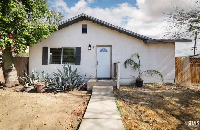 818 Decatur, Bakersfield, CA 93308