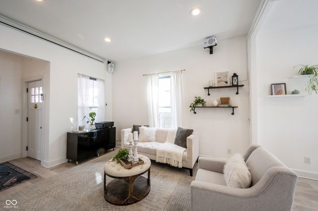 267 Iowa Street, Indianapolis, IN 46225