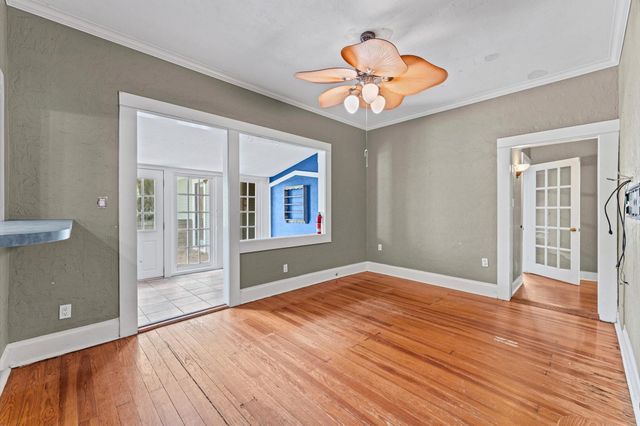 1430 Columbia Street, Houston, TX 77008