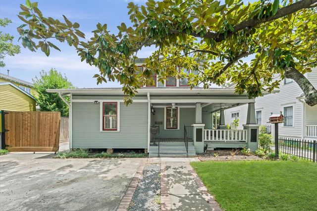 1430 Columbia Street, Houston, TX 77008