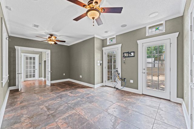 1430 Columbia Street, Houston, TX 77008