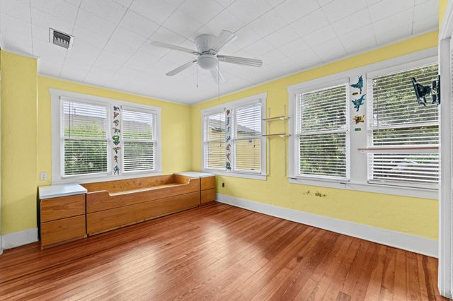 1430 Columbia Street, Houston, TX 77008