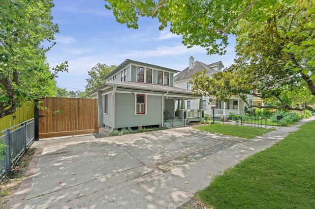 1430 Columbia Street, Houston, TX 77008