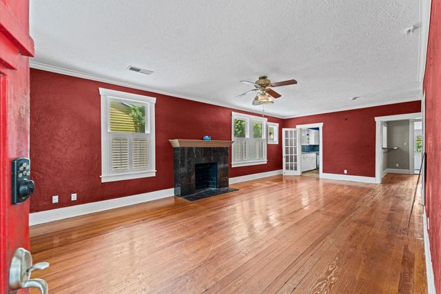 1430 Columbia Street, Houston, TX 77008