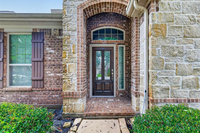 17415 Meadow Light Drive, Richmond, TX 77407