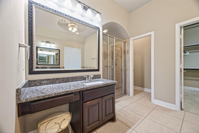 17415 Meadow Light Drive, Richmond, TX 77407