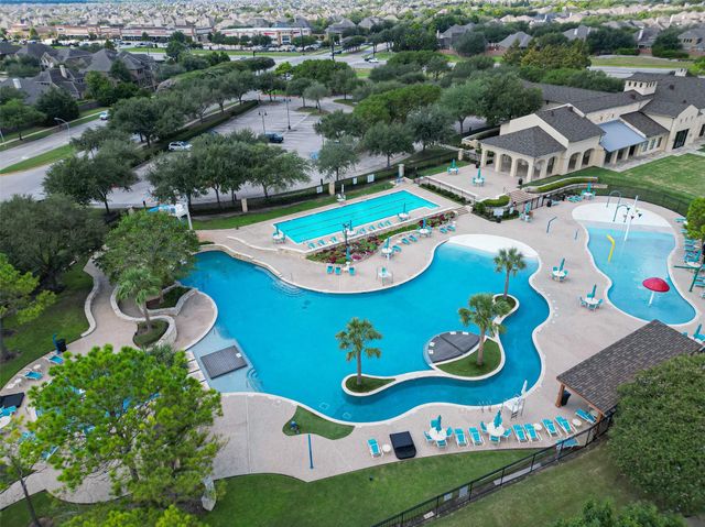 17415 Meadow Light Drive, Richmond, TX 77407