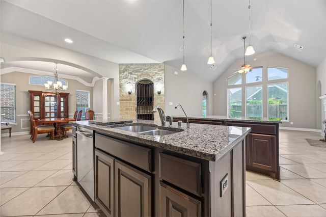 17415 Meadow Light Drive, Richmond, TX 77407