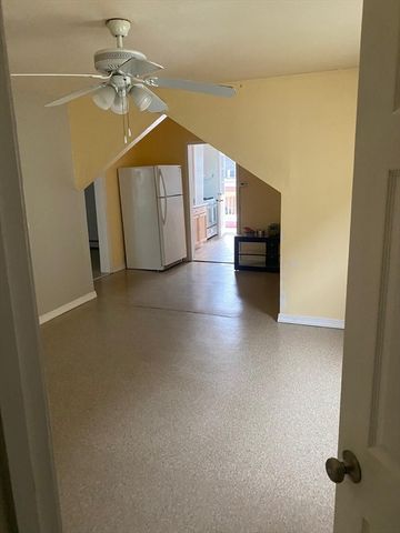 8-10 Cady St, Lowell, MA 01852