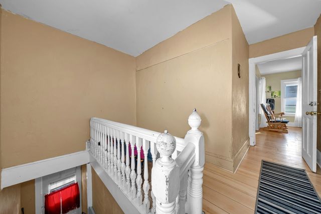 103 Ash St, Nashua, NH 03060