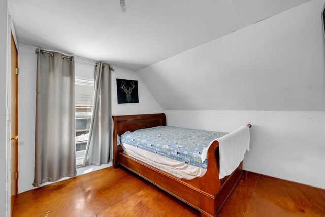 103 Ash St, Nashua, NH 03060