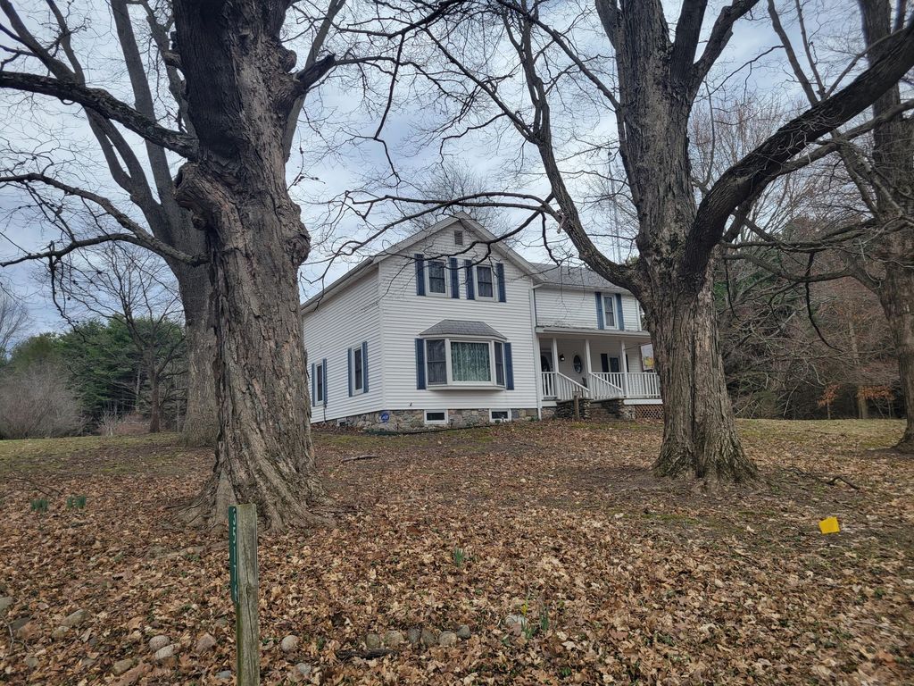35176 Mill Lake Road, Bloomingdale Twp, MI 49055