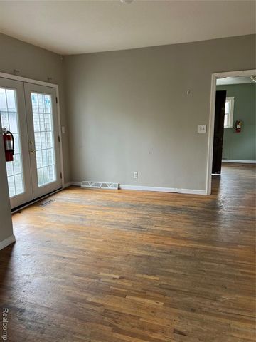 315 S Catherine Street, Bay City, MI 48706