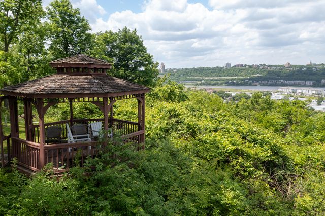 110 Broadview Place, Fort Thomas, KY 41075