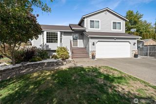 327 Maple Drive N, Eatonville, WA 98328