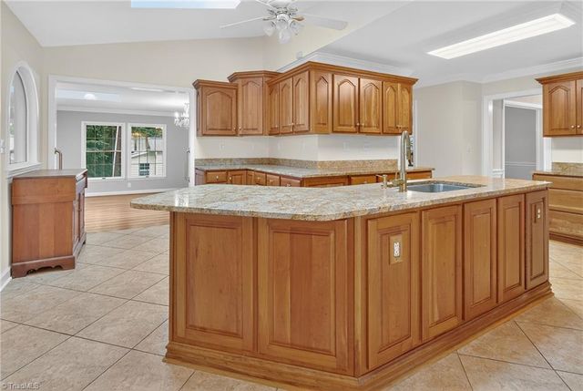 620 Walkertown Guthrie Road, Winston-salem, NC 27101
