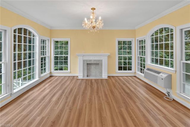 620 Walkertown Guthrie Road, Winston-salem, NC 27101