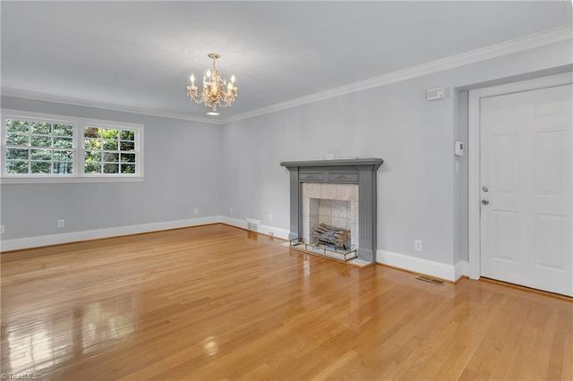 620 Walkertown Guthrie Road, Winston-salem, NC 27101