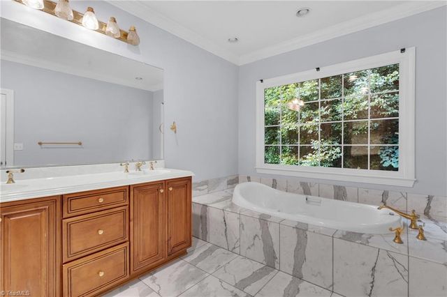 620 Walkertown Guthrie Road, Winston-salem, NC 27101