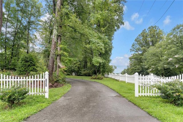 620 Walkertown Guthrie Road, Winston-salem, NC 27101