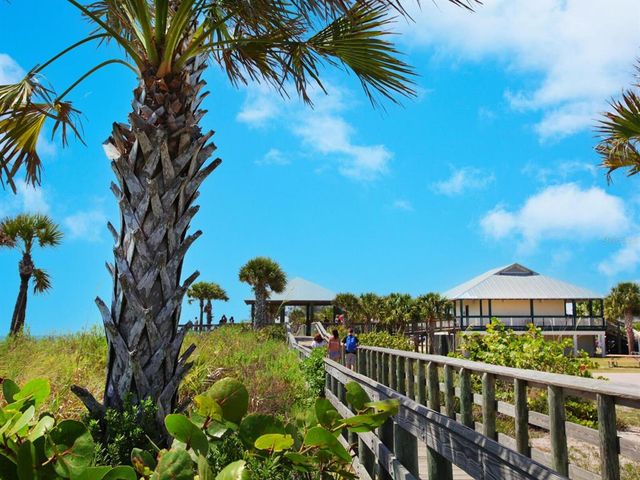 426 N CASEY KEY ROAD, Osprey, FL 34229