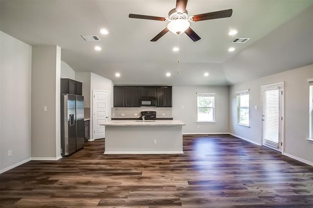 21202 Palomino CV, Lago Vista, TX 78645