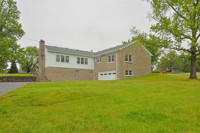 16 Manor Drive, Winchester, KY 40391