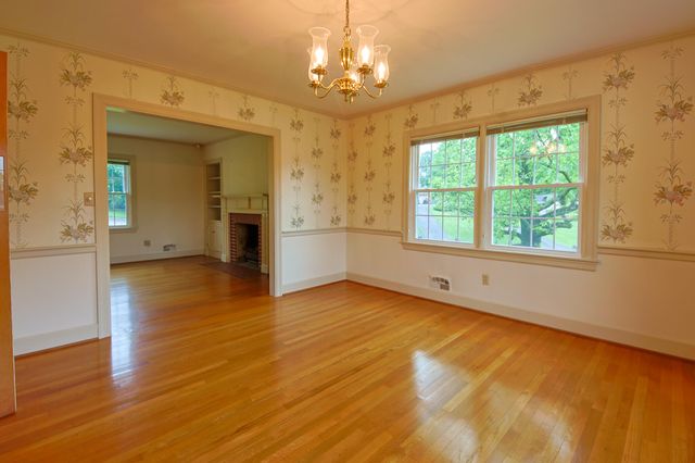 16 Manor Drive, Winchester, KY 40391