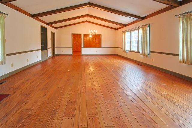 16 Manor Drive, Winchester, KY 40391