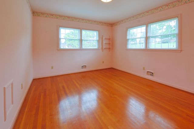 16 Manor Drive, Winchester, KY 40391