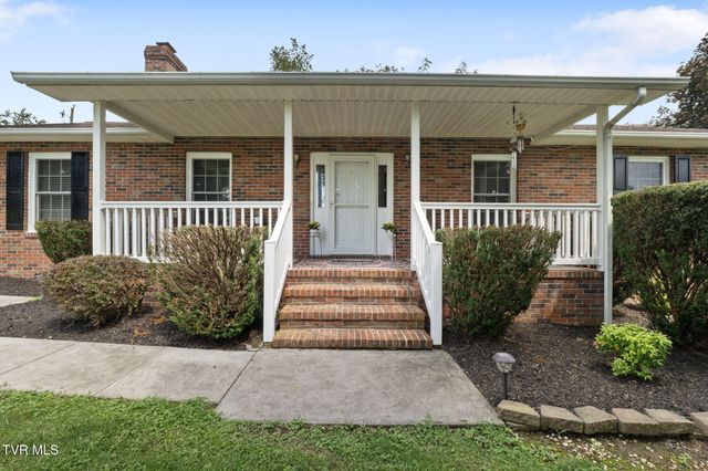 506 Cherry Hill Drive, Abingdon, VA 24210