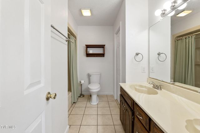 506 Cherry Hill Drive, Abingdon, VA 24210