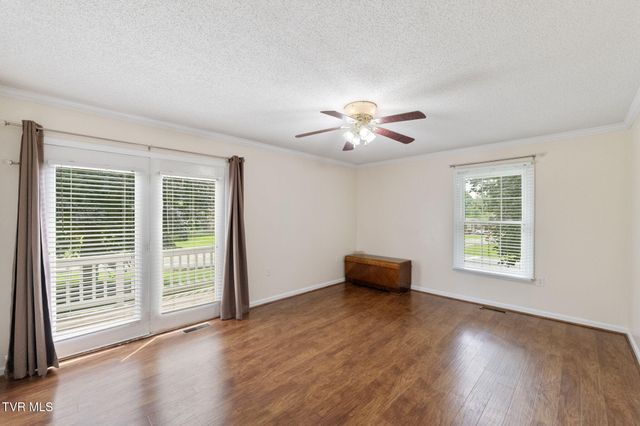 506 Cherry Hill Drive, Abingdon, VA 24210