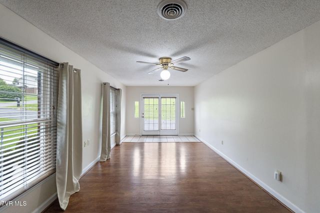 506 Cherry Hill Drive, Abingdon, VA 24210