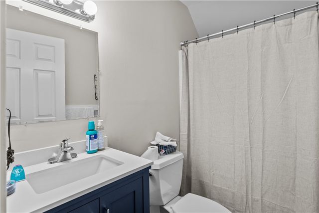 580 Thames Street A1, Newport, RI 02840