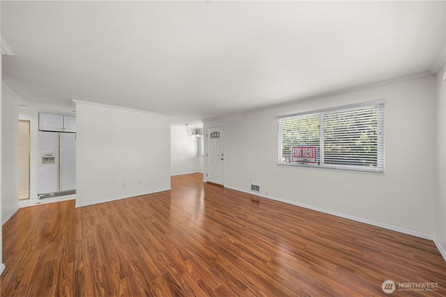 809 N 6th Street, Renton, WA 98057
