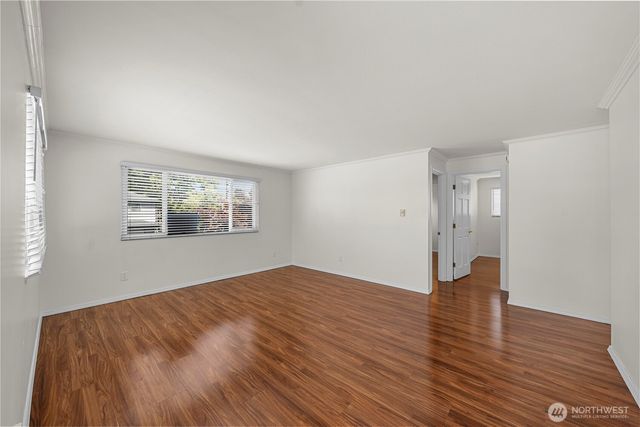 809 N 6th Street, Renton, WA 98057