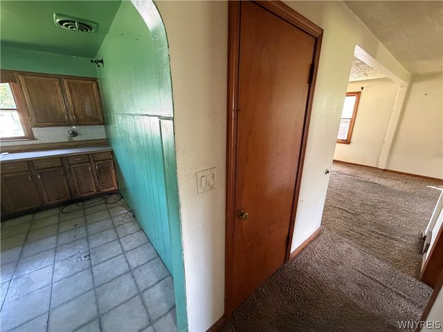 1058 92nd Street, Niagara Falls, NY 14304