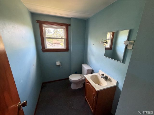 1058 92nd Street, Niagara Falls, NY 14304