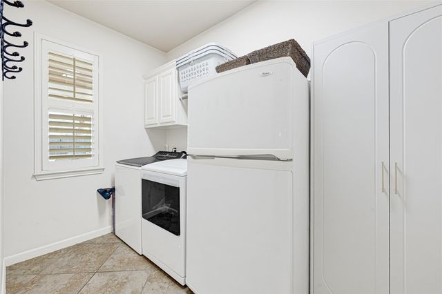 18302 E Morgans Bend Drive, Cypress, TX 77433