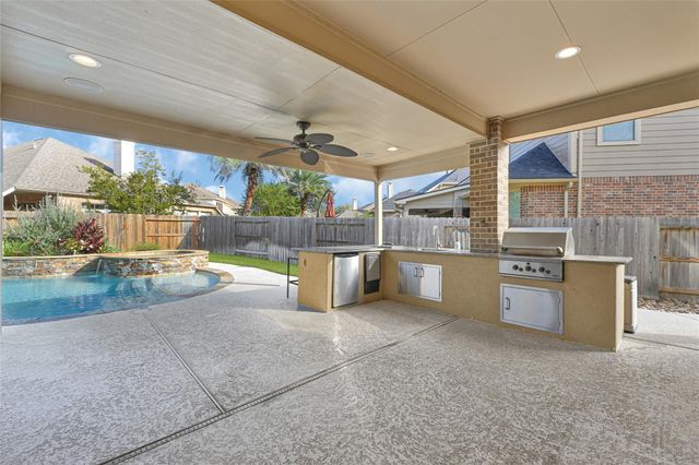 18302 E Morgans Bend Drive, Cypress, TX 77433